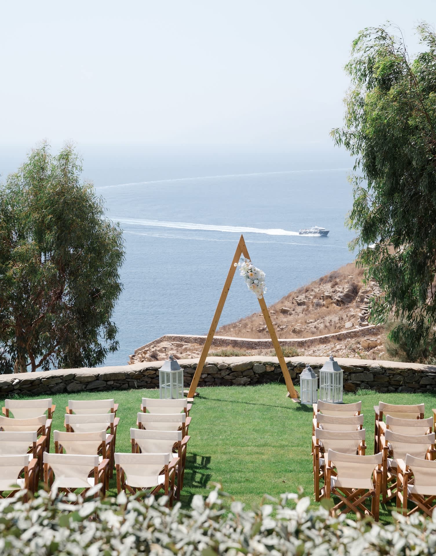 A Greek island wedding ceremony overlooking the blue sea