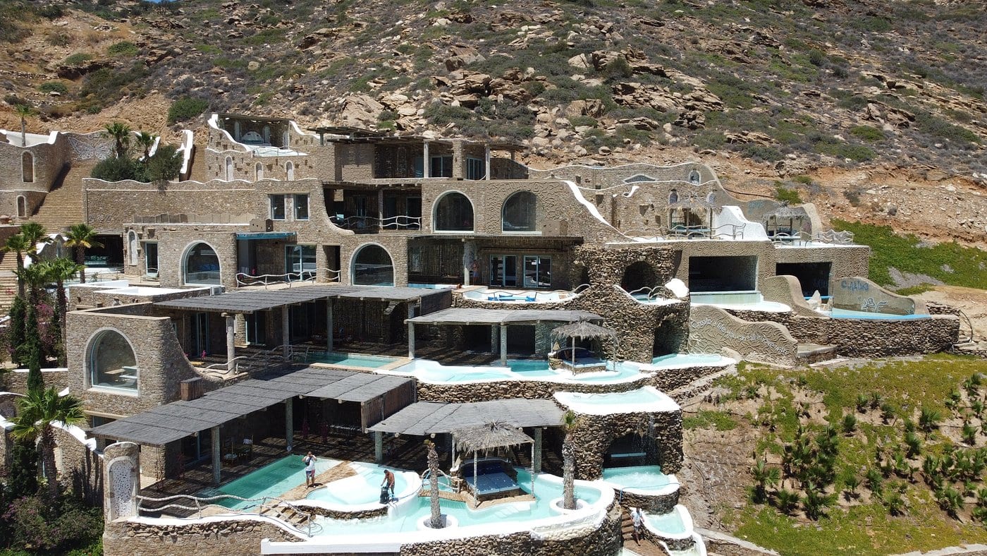 Calilo - Wedding venue in Ios