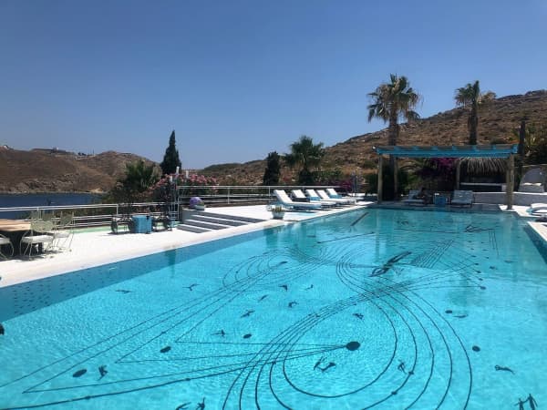 Agalia Luxury Suites - wedding venue in Ios