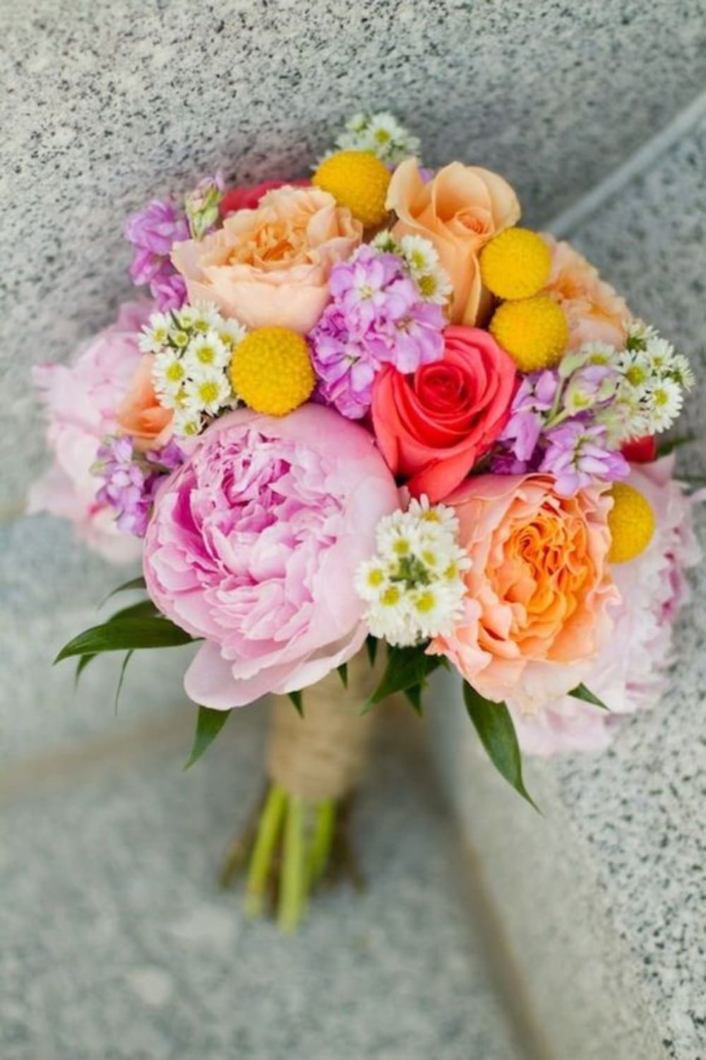 bruidsboeket-pioenrozen-lente-kleuren