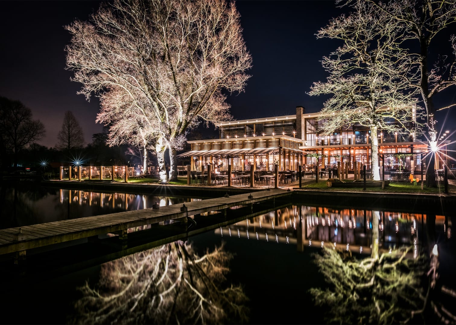 trouwlocatie-de-rietschans-in-de-avond