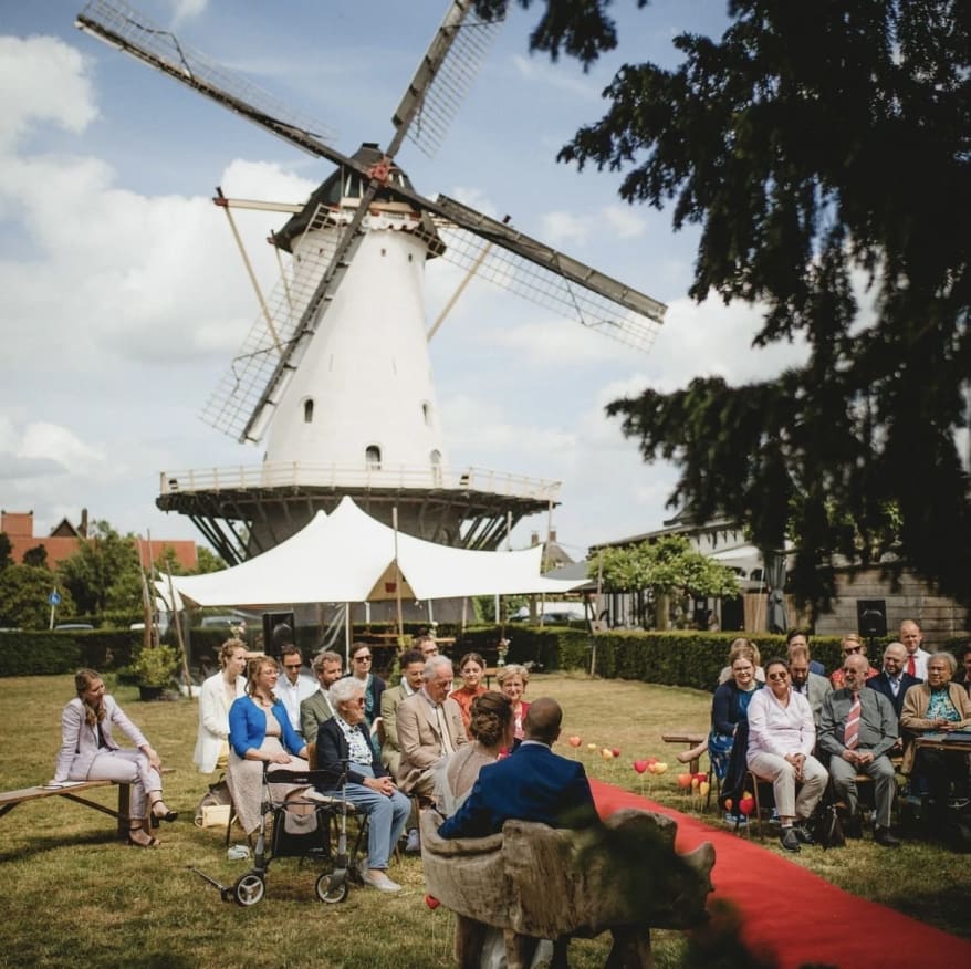 buiten-trouwen-onder-de-molen