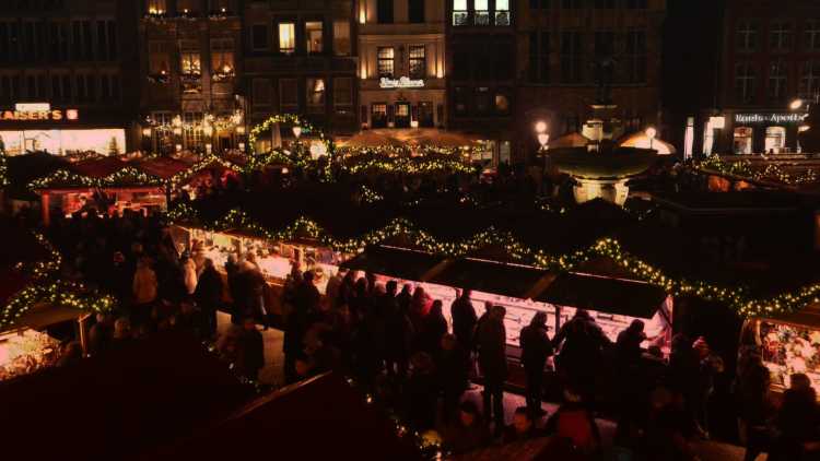 Kerstmarkt, Aken, Duitsland