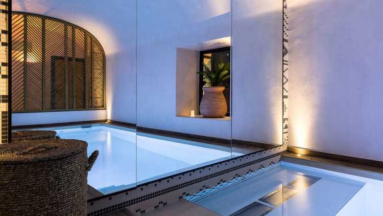 Top 5 des hôtels avec spa pour s'offrir une escapade romantique à Paris -  Blog Secret de Paris - Hotel & Spa Paris