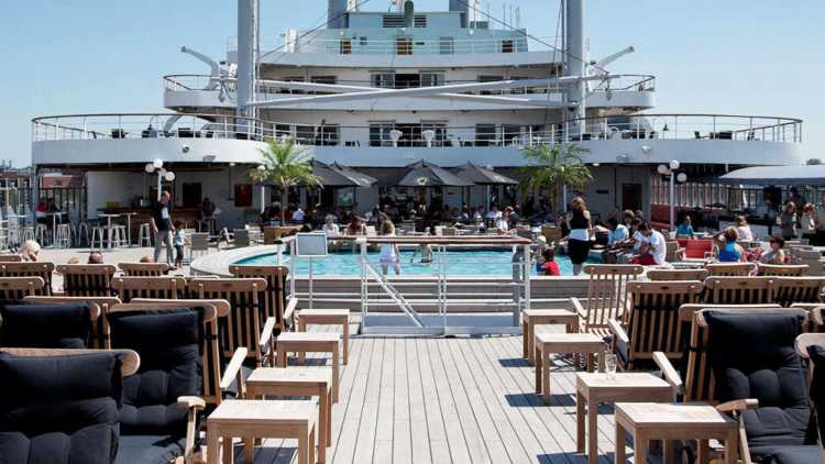 Hotel op cruiseschip, Rotterdam