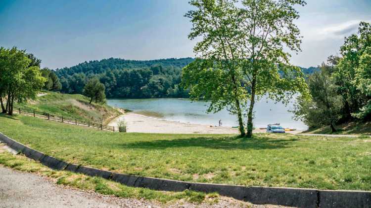 Lac de la Cavayère