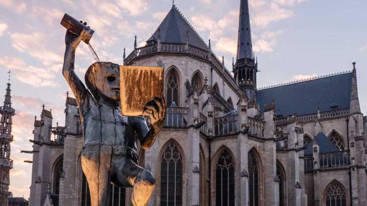 Fonske, Leuven