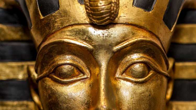 Réplique du masque de Toutankhamon