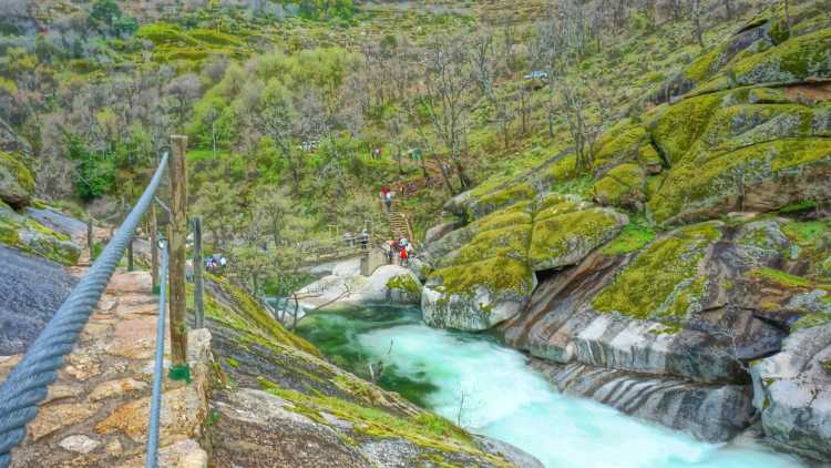 Jerte, un ‘infierno’ de agua helada