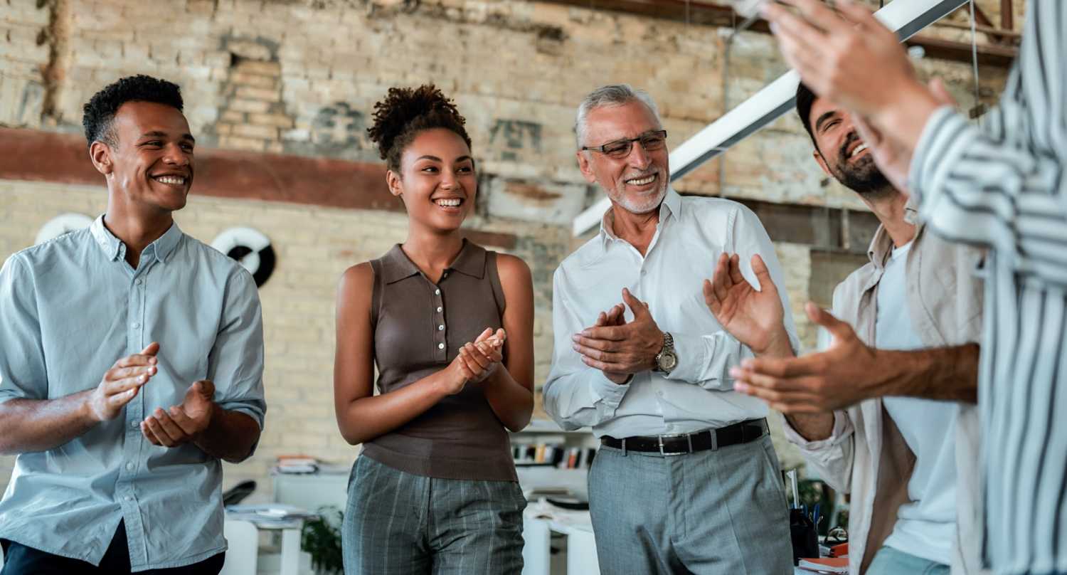 14 Ideas de Regalos para Despedida de Compañero de Trabajo