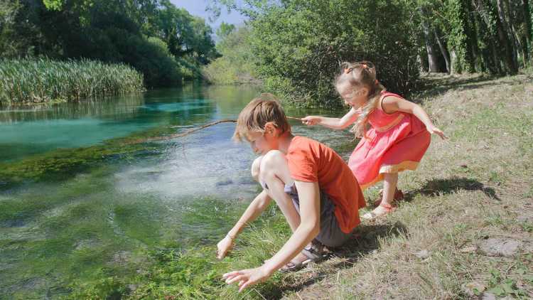 Il fiume Tirino in Abruzzo