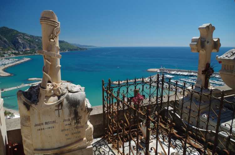 Vue sur la mer