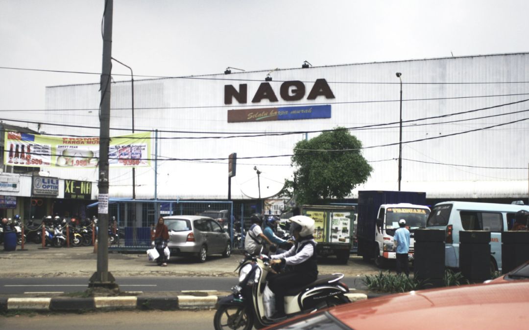 Tempat Wisata di Jakarta Timur Pondok Gede, Satu Jalan