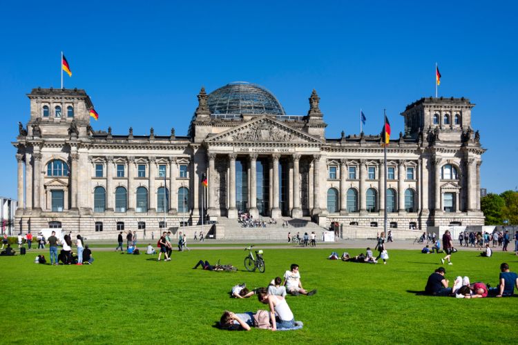 Kunjungi Tempat Wisata Serta Atraksi Yang Gratis - Reichstag