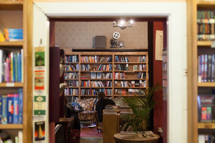 Shakespeare and Son - Toko Buku Indie di Berlin Jerman