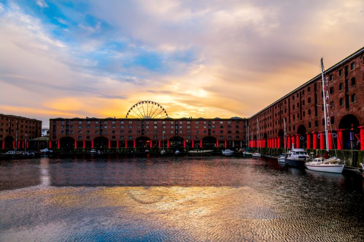 Albert Dock Liverpool_Festival Gratis di Inggris