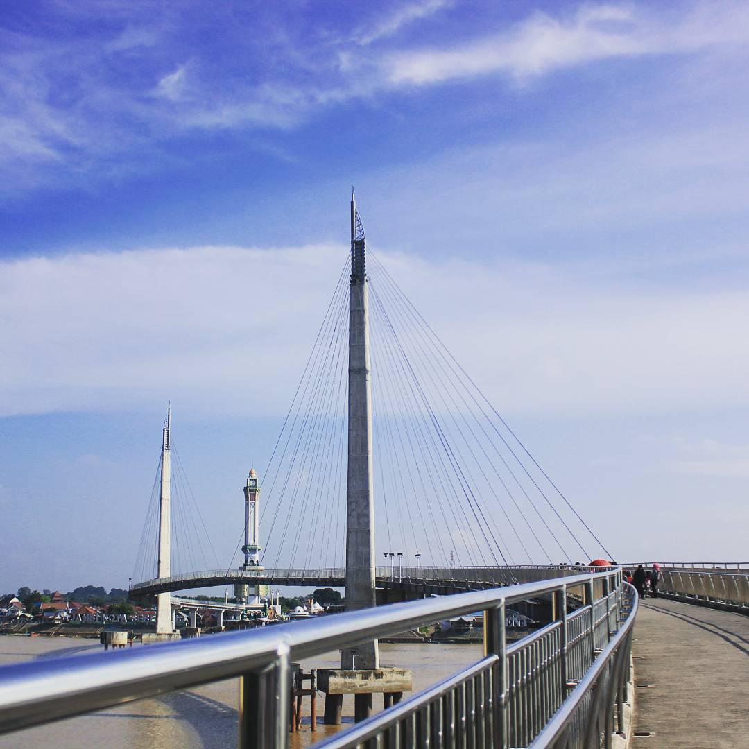 Jembatan Gentala Arasy, Jambi