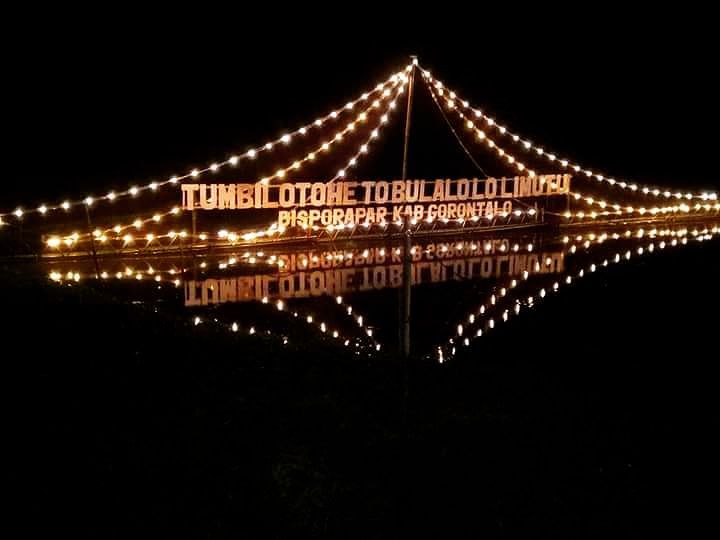 Kota dengan Festival Lebaran Unik - Festival Tumbilotohe, Gorontalo