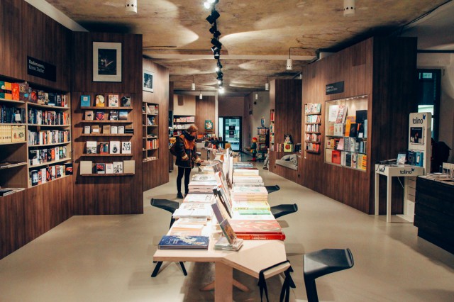 Menelusuri Toko Buku Indie Berlin Jerman - Ocelot