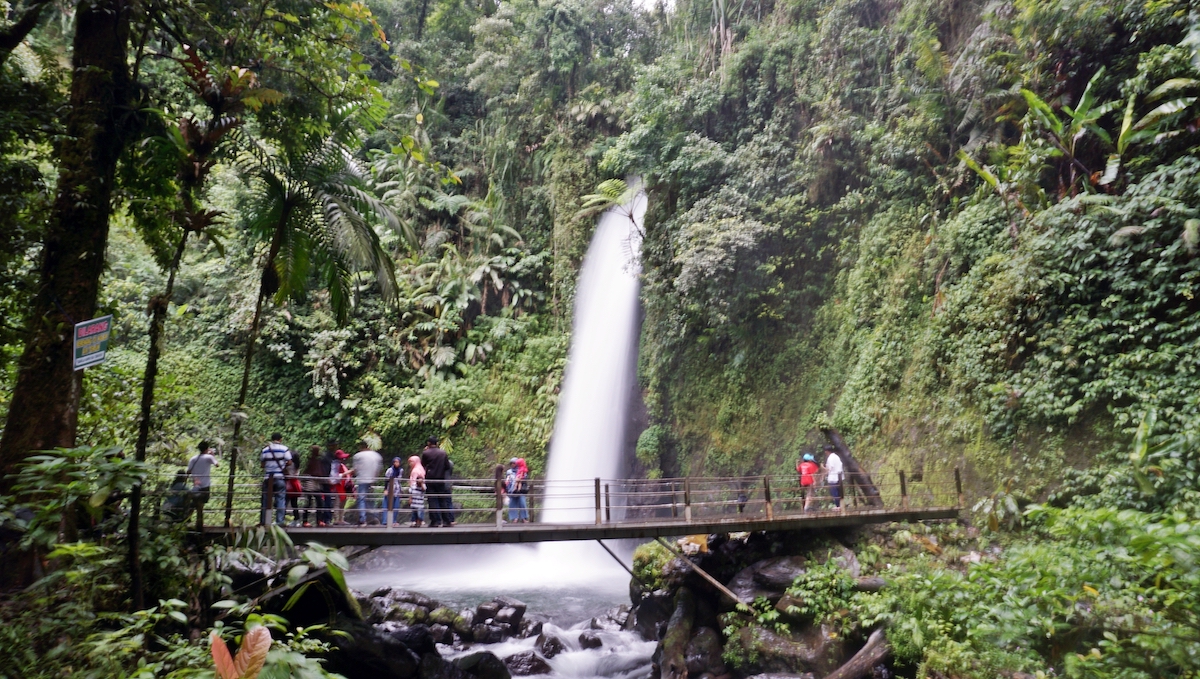 Curug Sawer