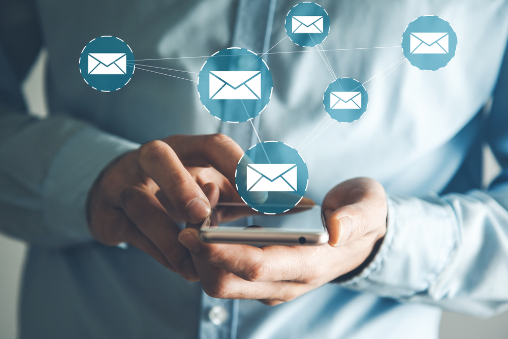 I Want You to Read This If You Can’t Stop, Won’t Stop Checking Work Email During Holiday