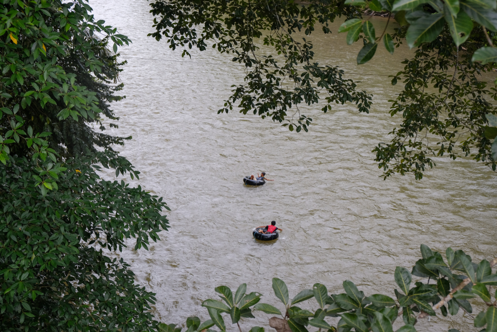 river tubing Tangkahan