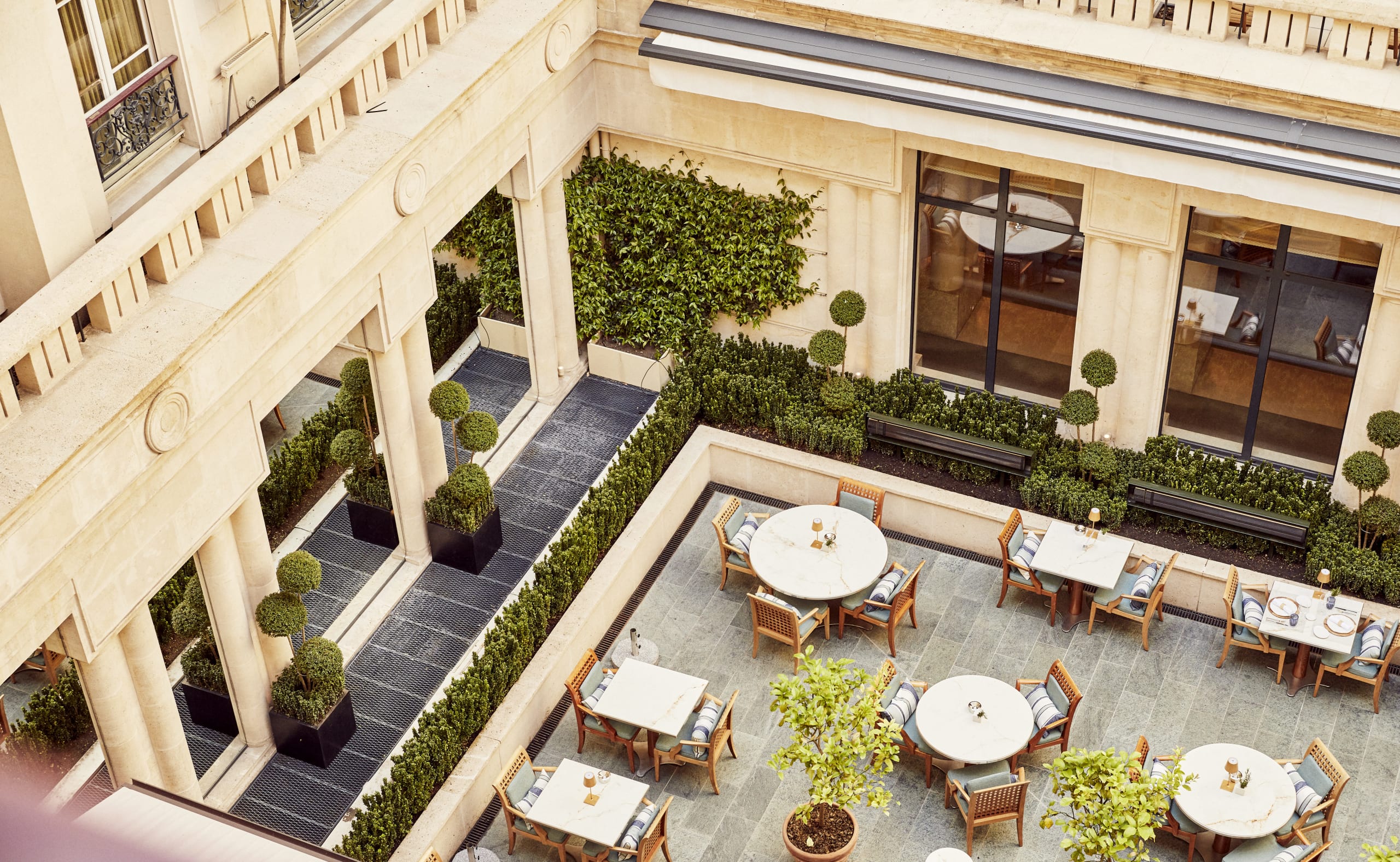 Parph P1635 Summer Terrasse View (2)