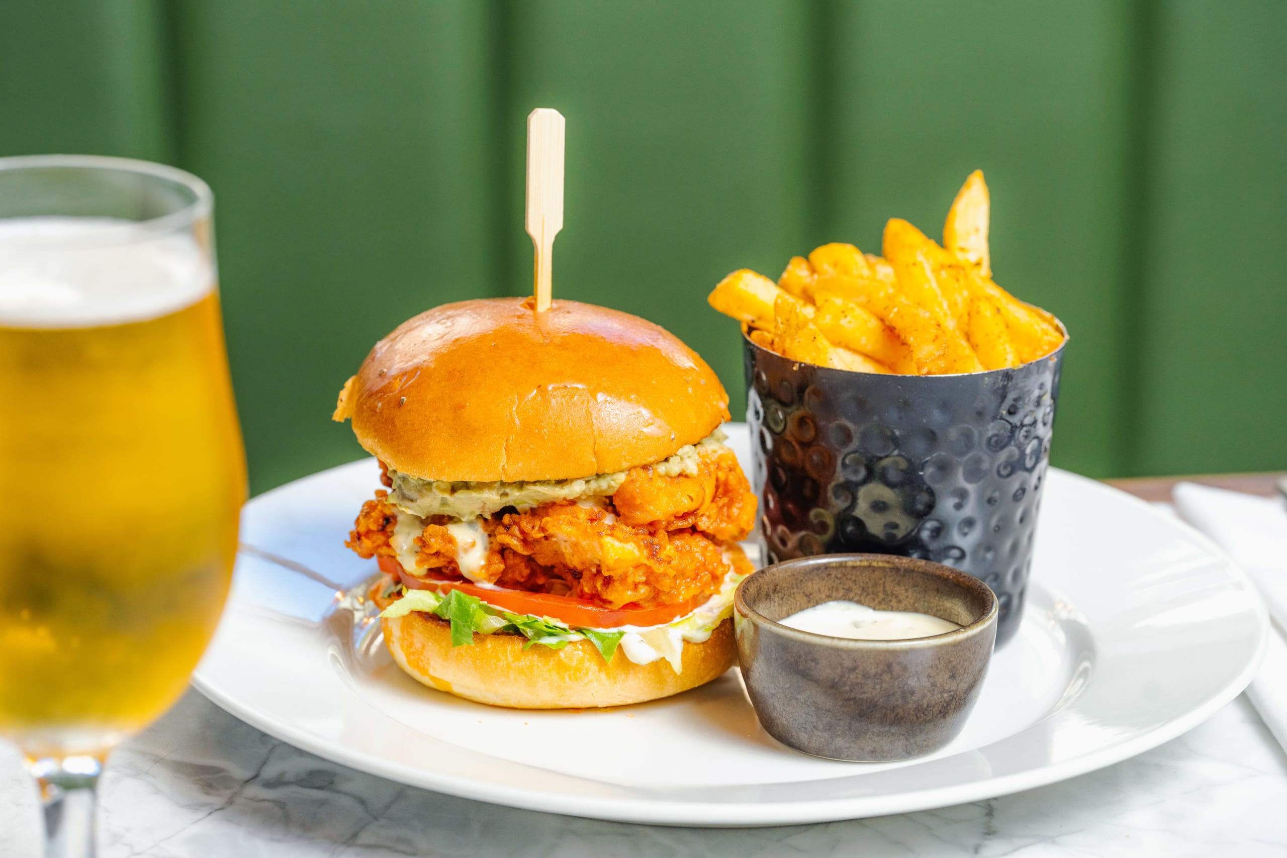 Hyatt Regency London Blackfriars N Yn Lon Buttermilk Chicken Buffalo Burger 02