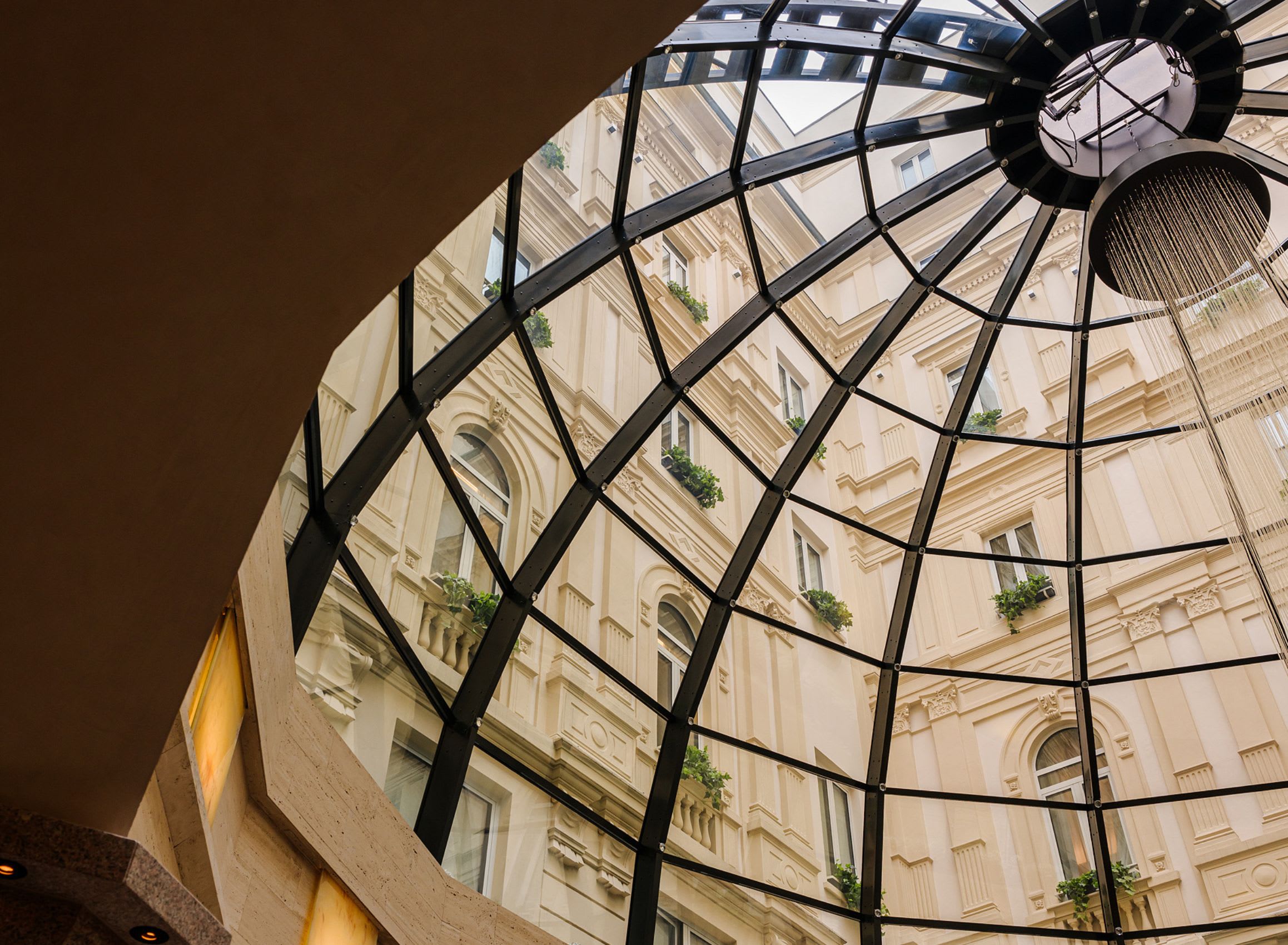 Nine-meter-high glass Cupola