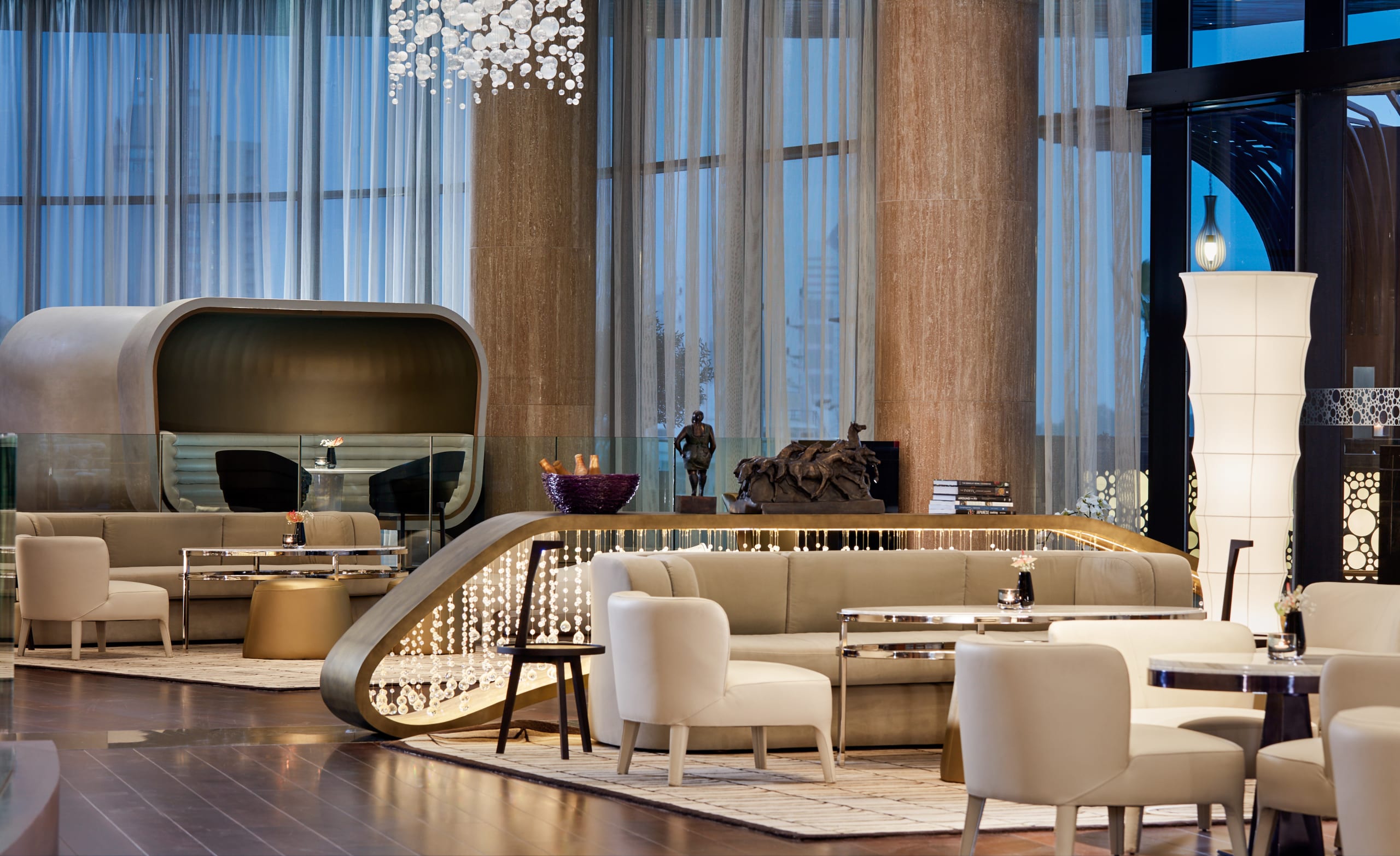 Grand Hyatt Abu Dhabi Pearl Lounge 5