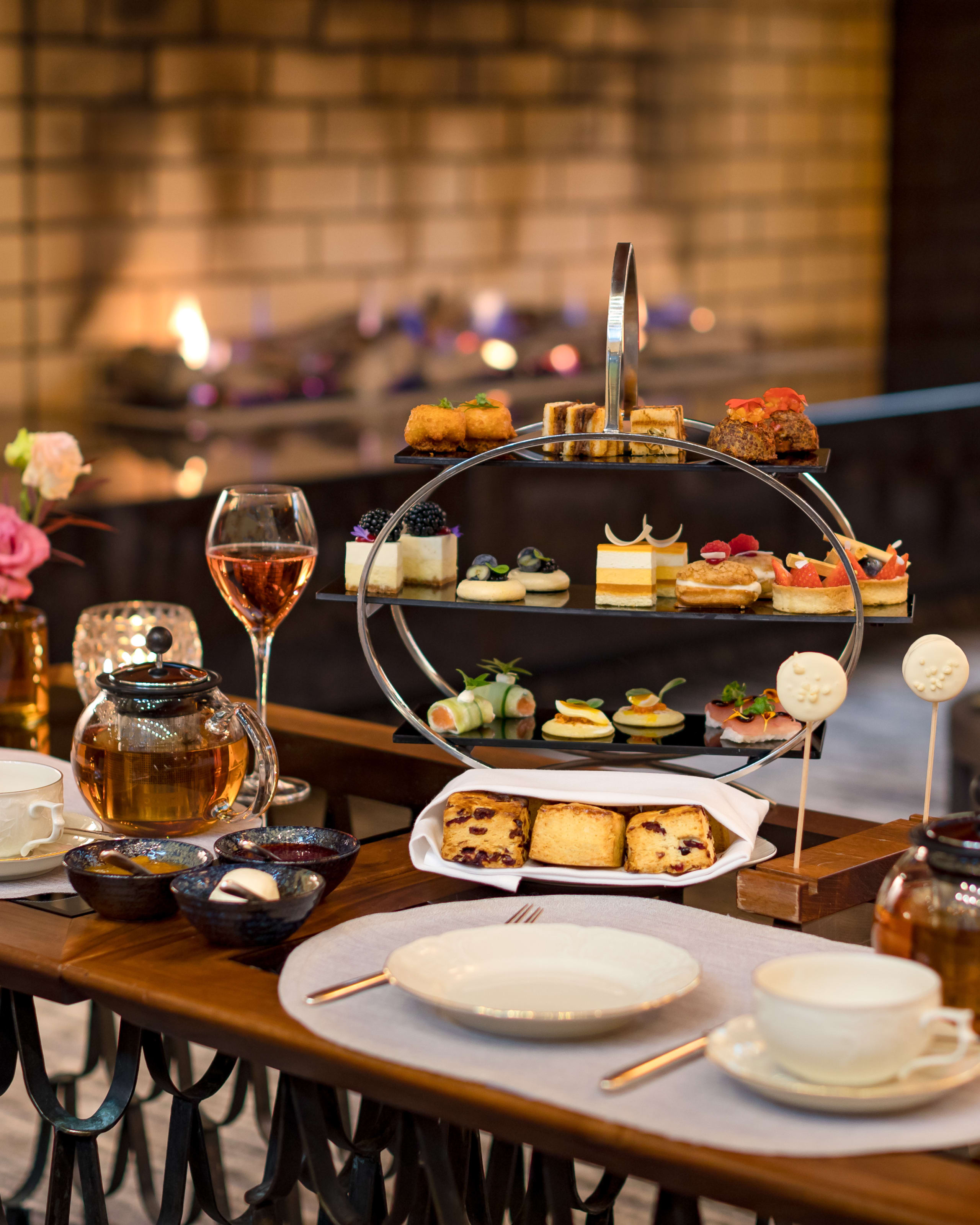 Zurph P1359 Lobby Lounge Afternoon Tea