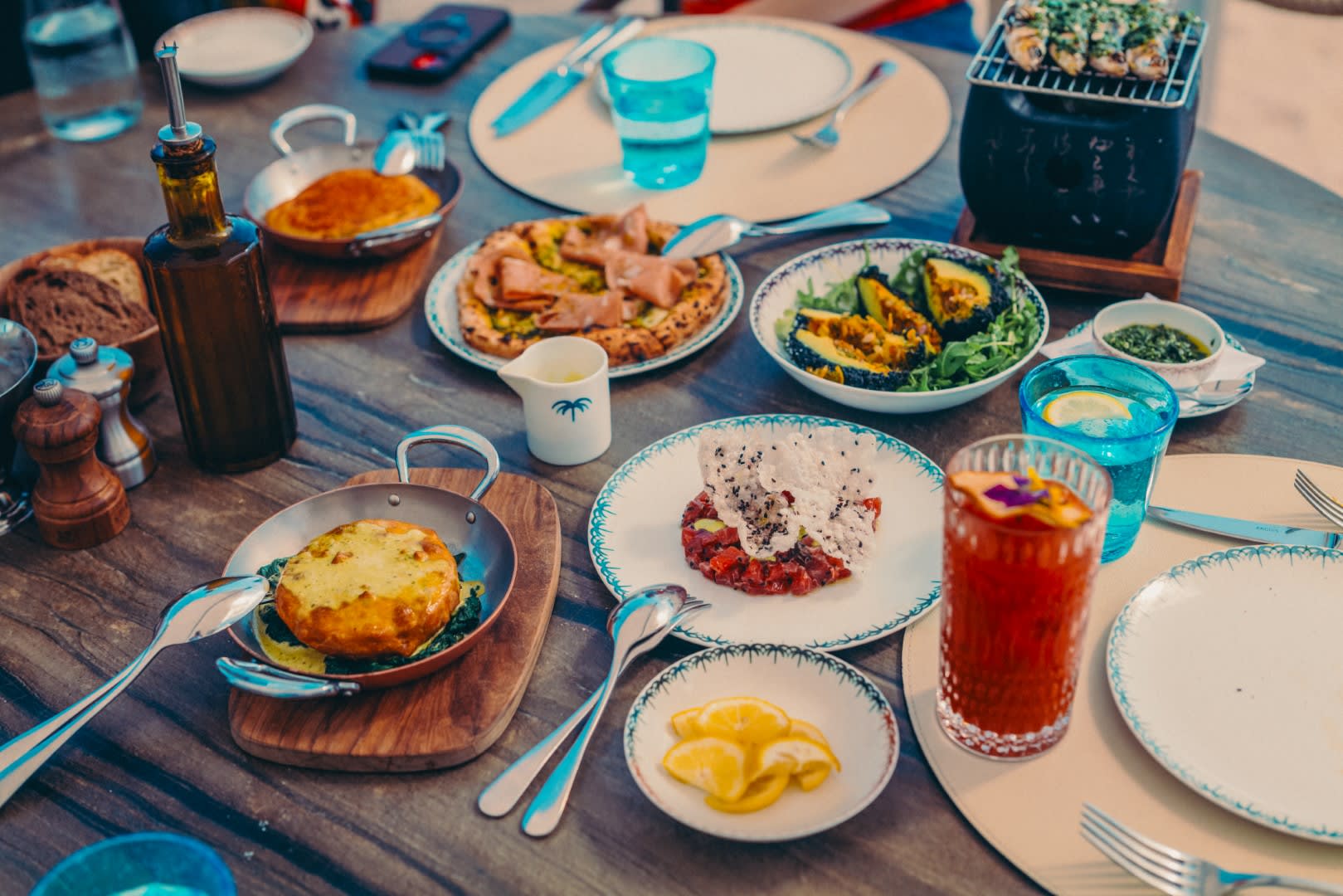 2025   04 Restaurant La Plage   Table Food Hor  ©boby