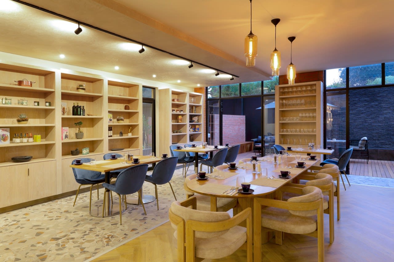 Johxr P0039 Collective Restaurant Dining Tables (1)