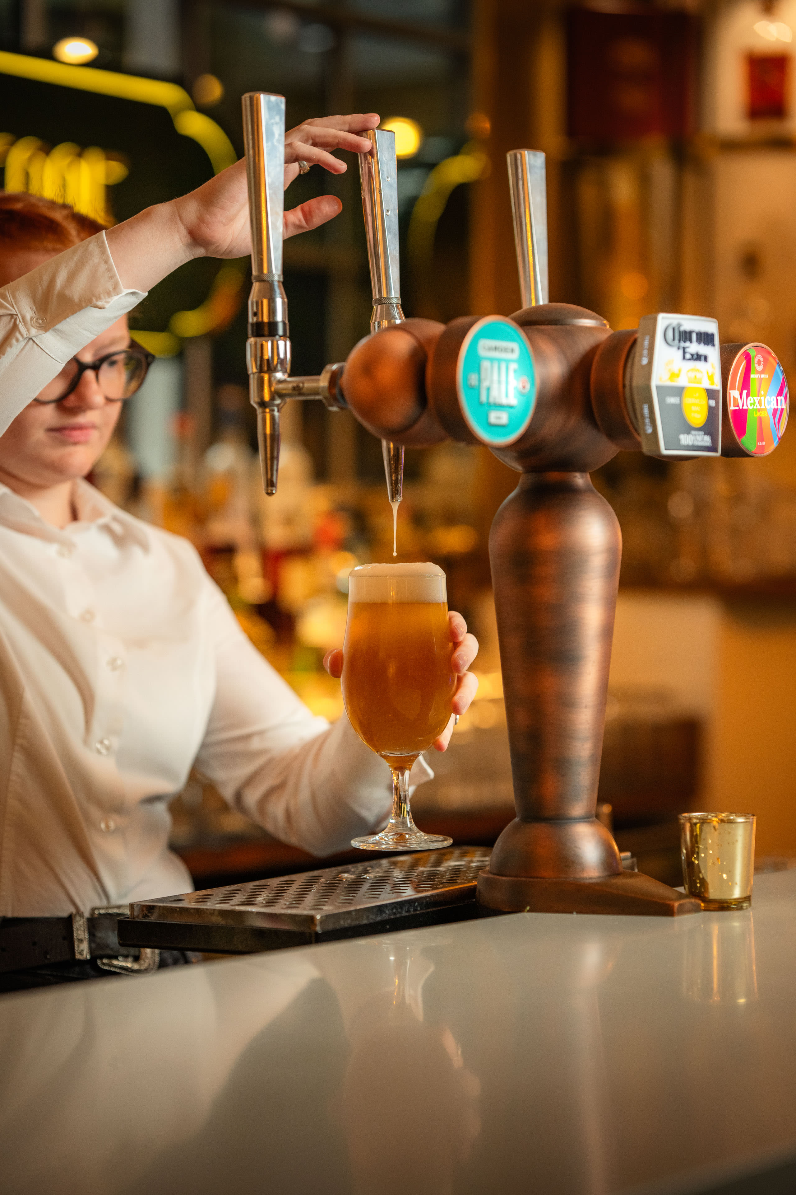 Hyatt Regency London Blackfriars Leaf and Cane Beer Tap 12