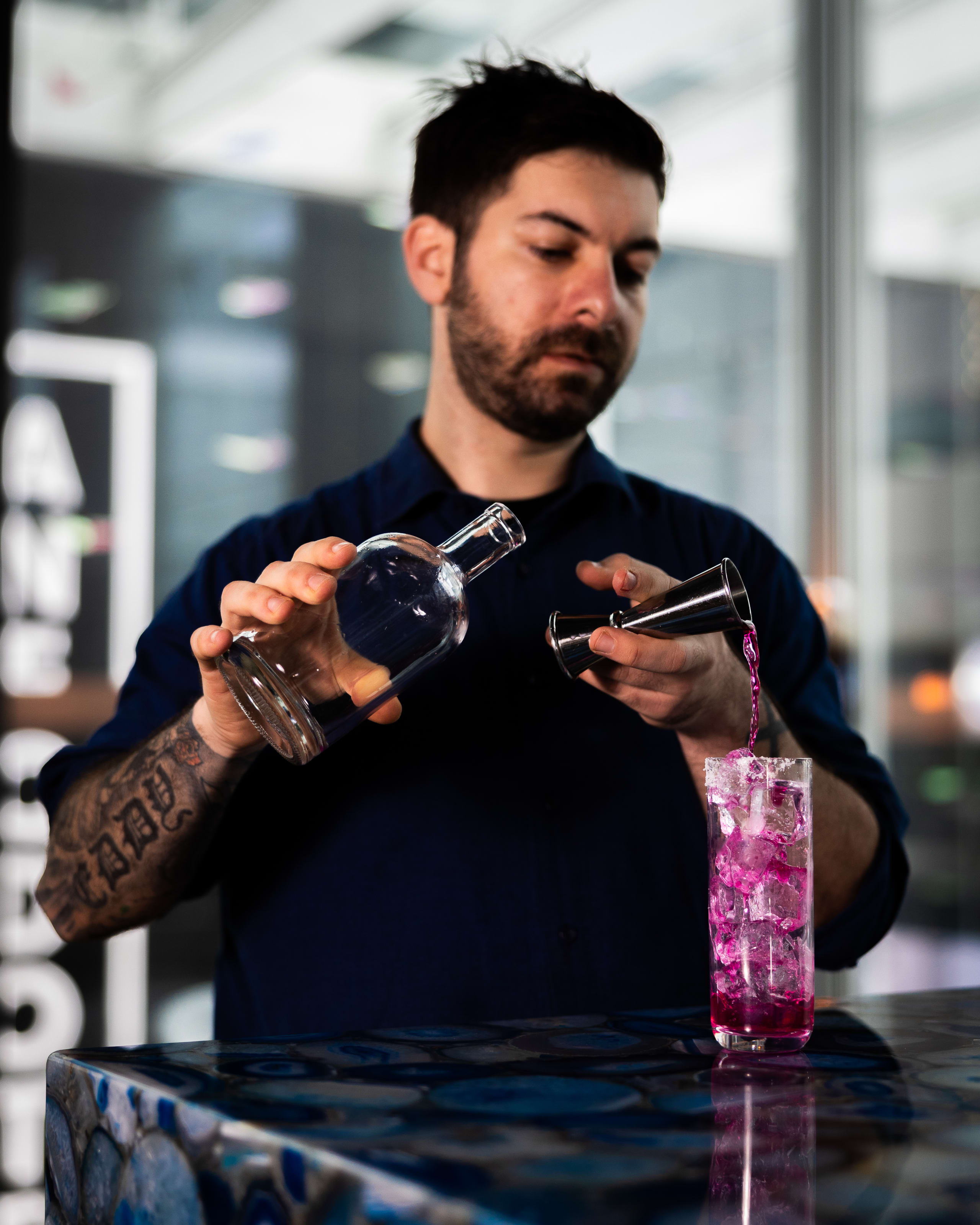 Hyatt Regency Zurich_Bar Iris_50 Shades of Beet