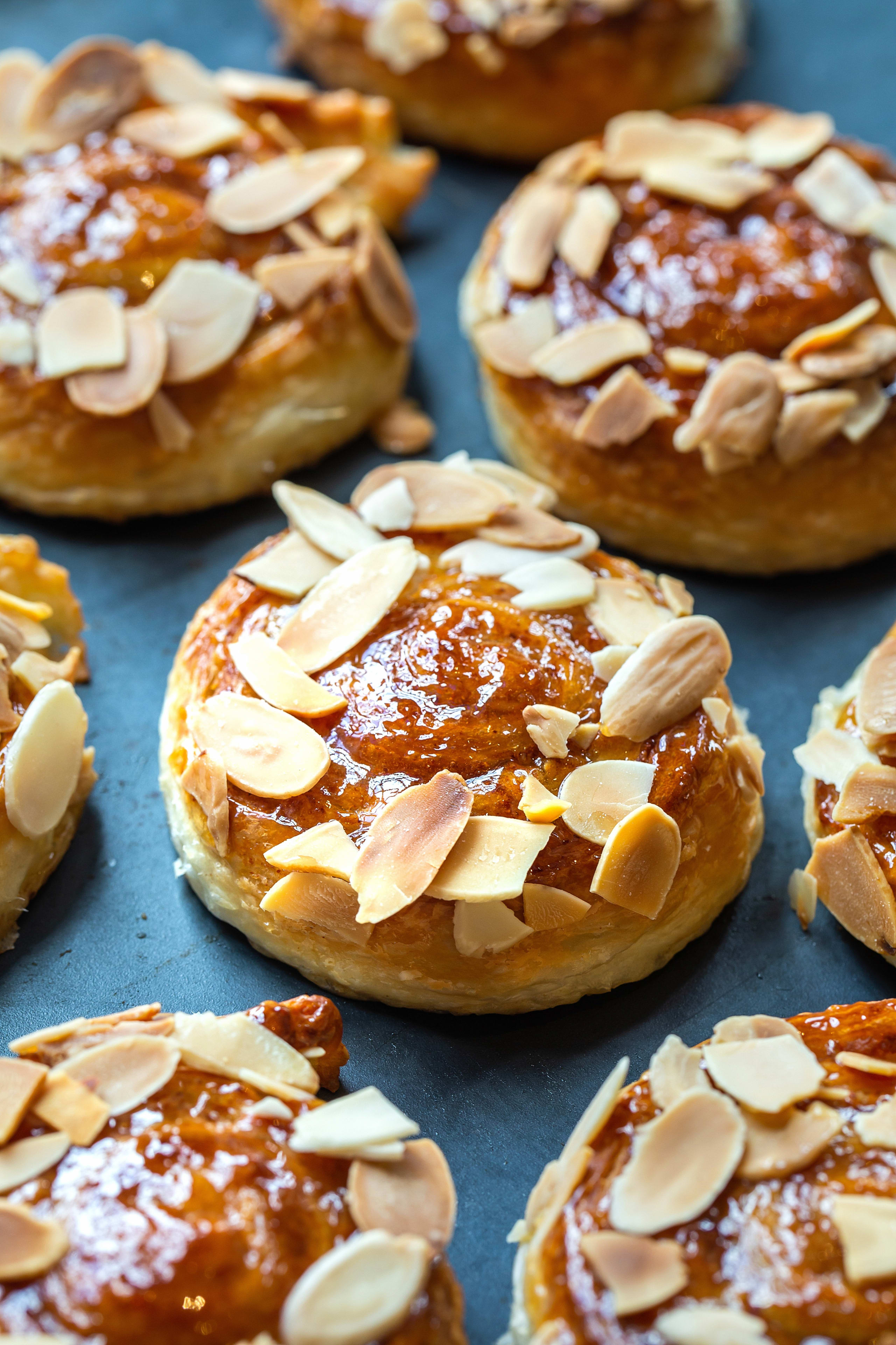 Almond and Cinnamon Roll