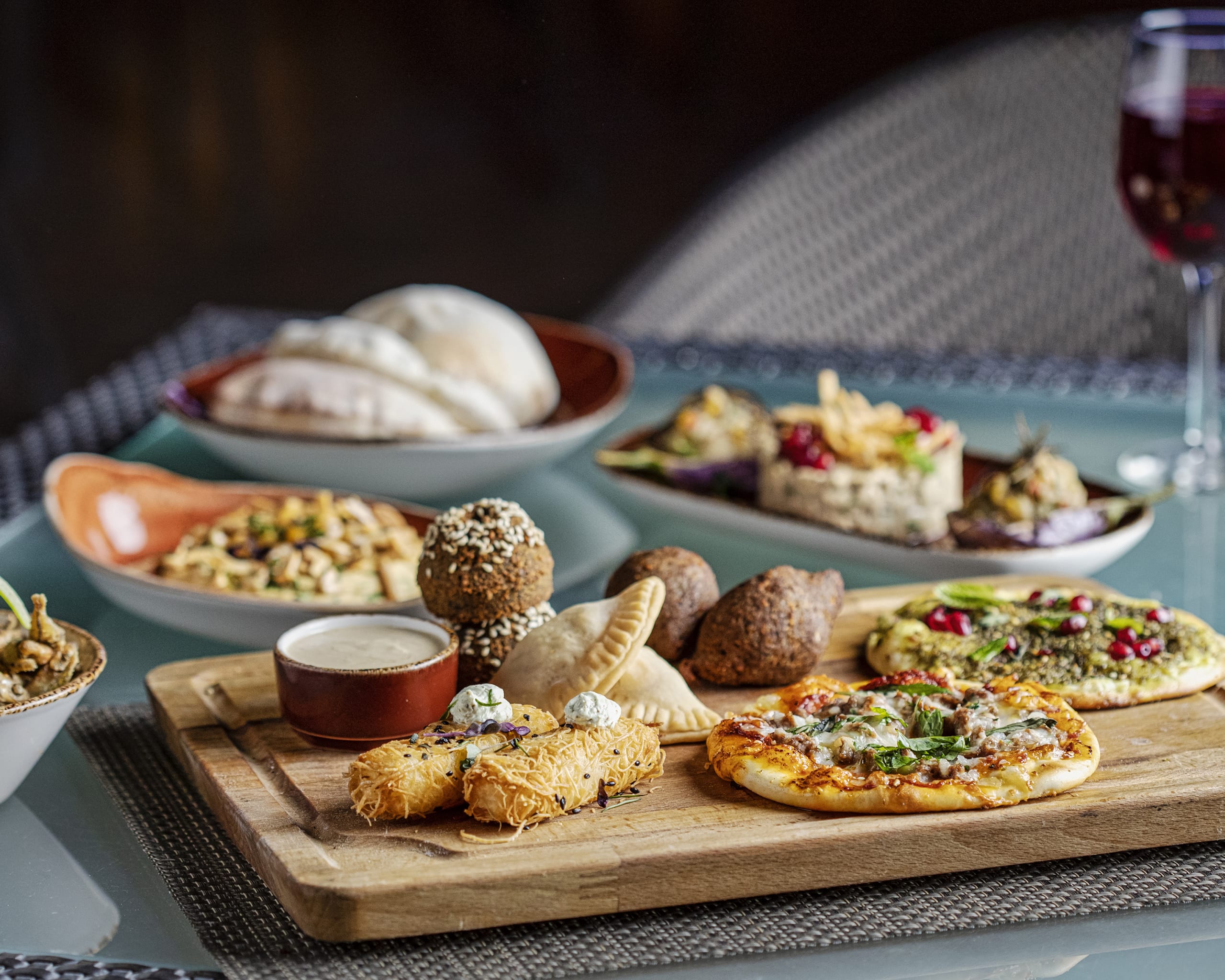Dohrd P0086 Al Nafourah Garden Laylat Al Mezza Wine