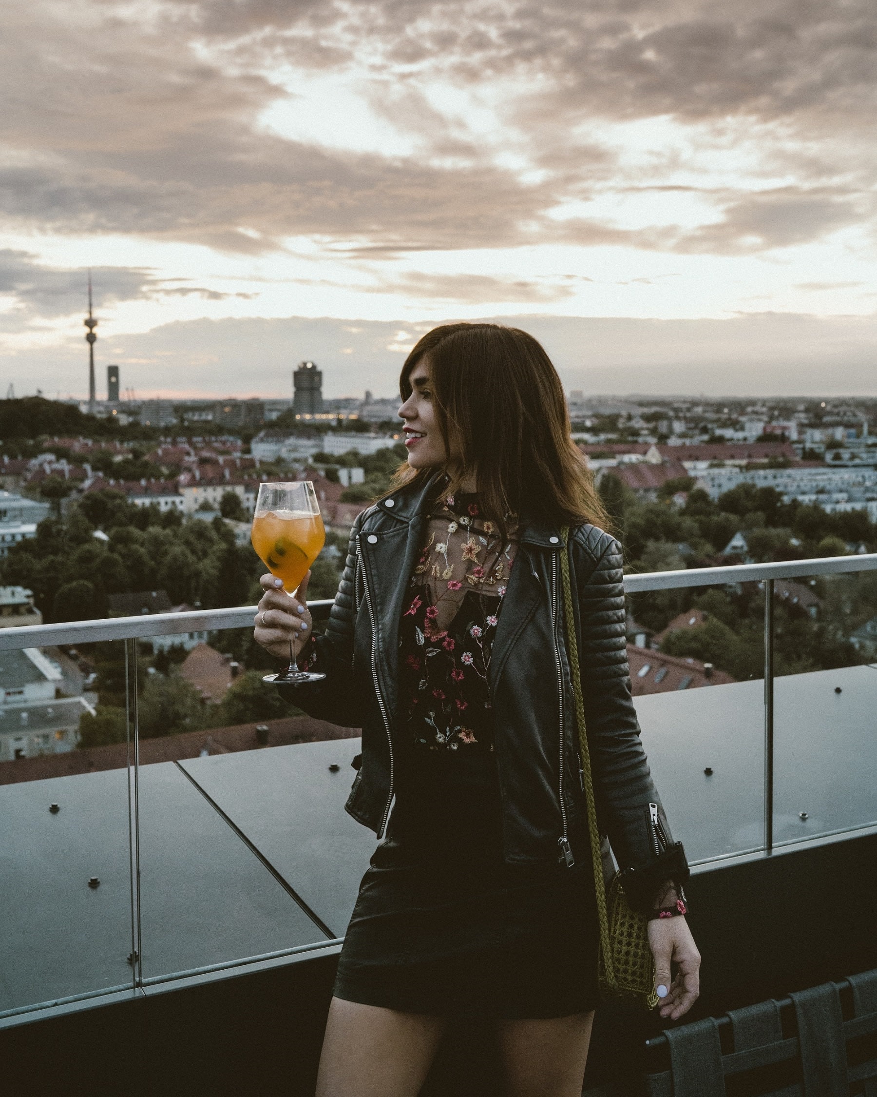 Andaz Munich Muniqo Awaylands Rooftop Amy