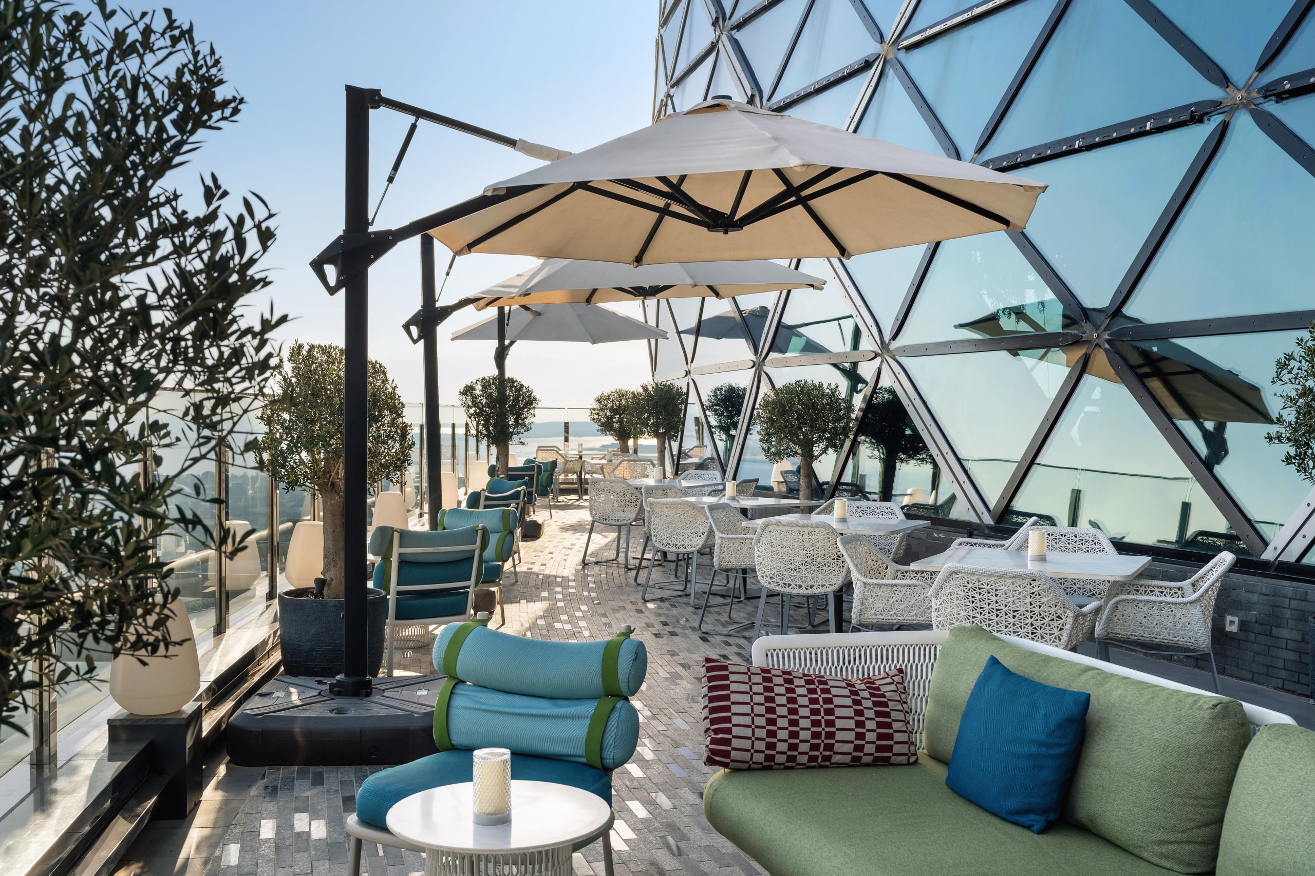 18 Degree Terrace