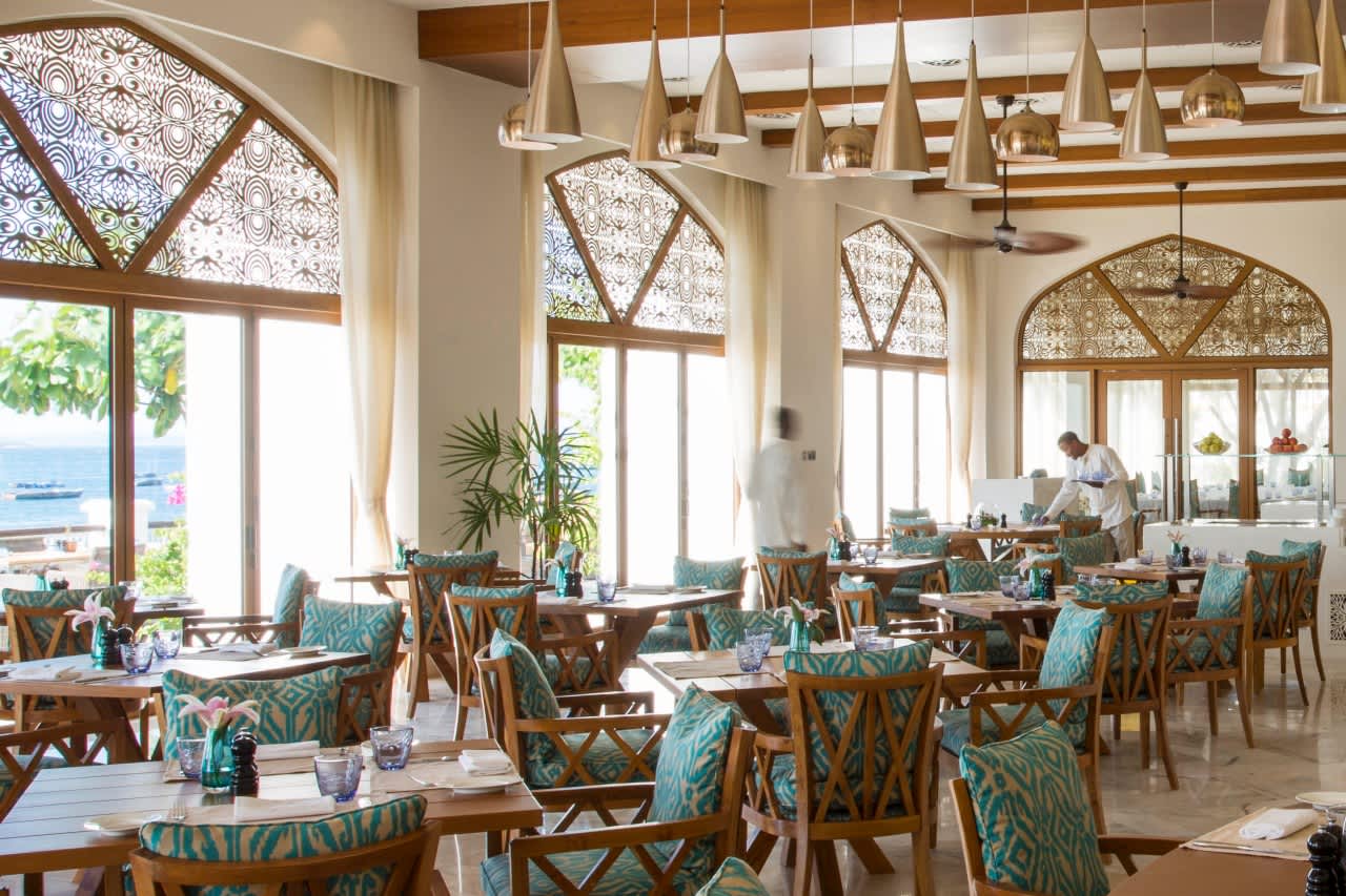 Znzph P124 Dining Room (1)