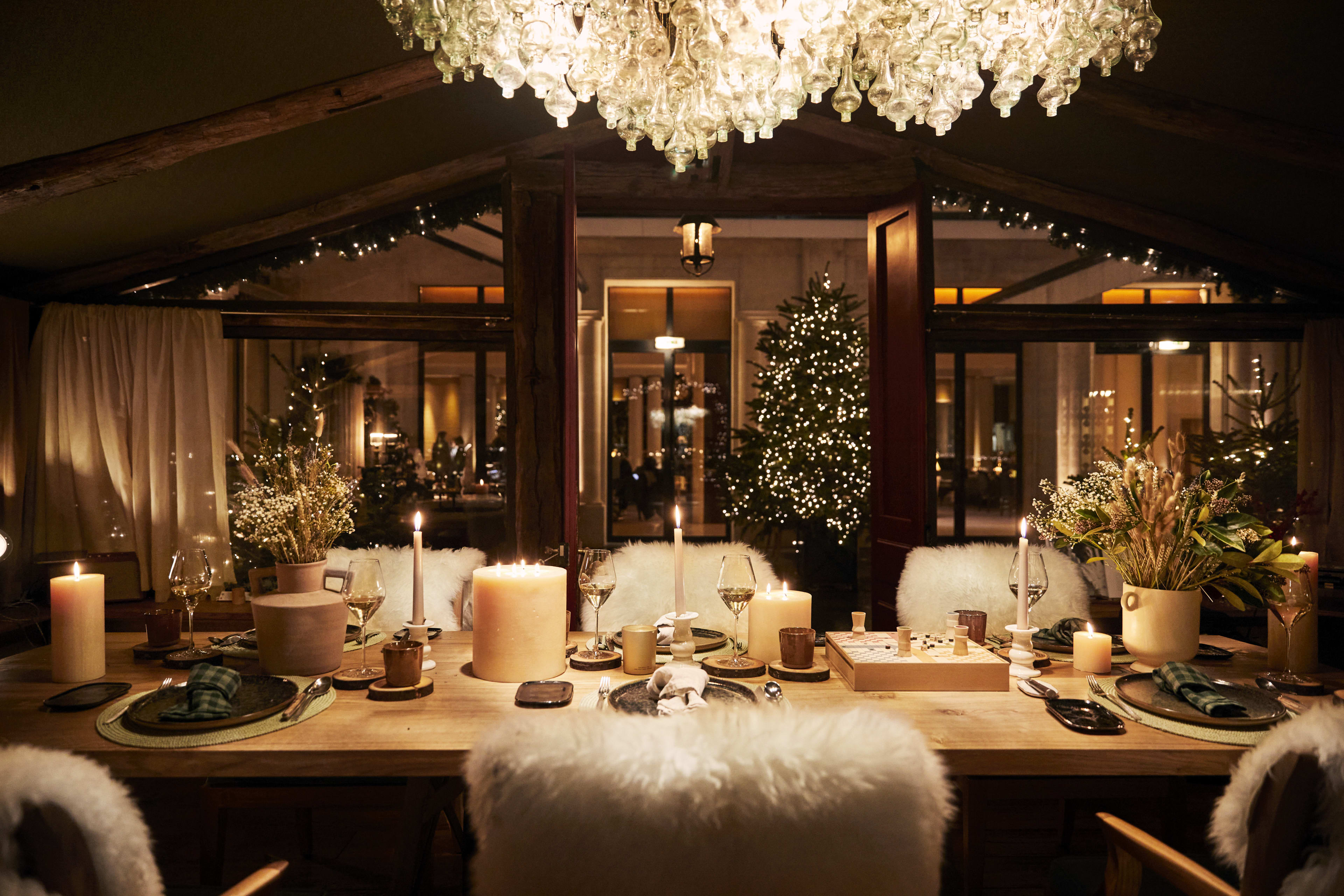 Terrasse Du Park   Winter Cabin Exterior 2 ©hospitality Builders