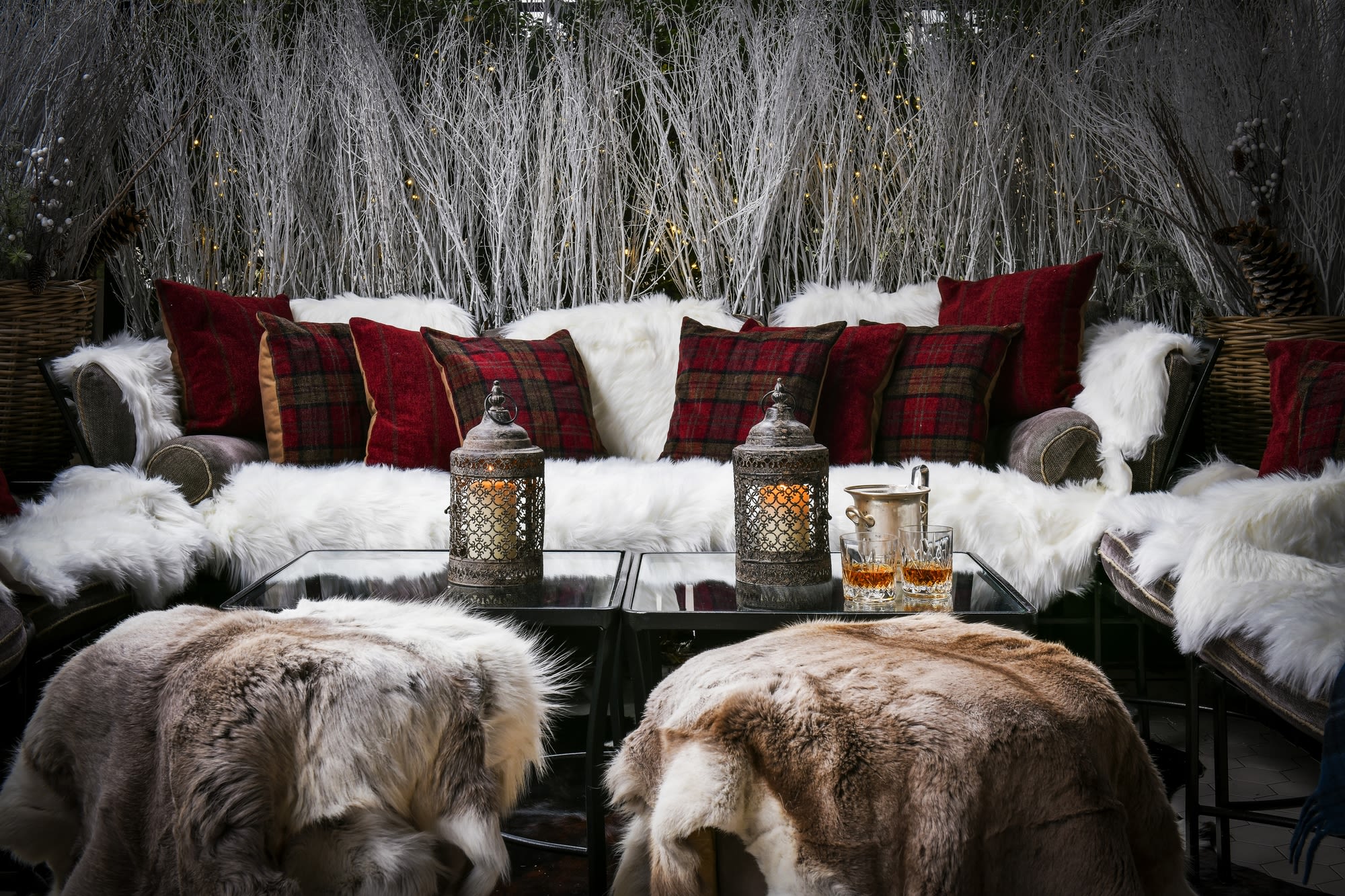 The Churchill Bar & Terrace 1