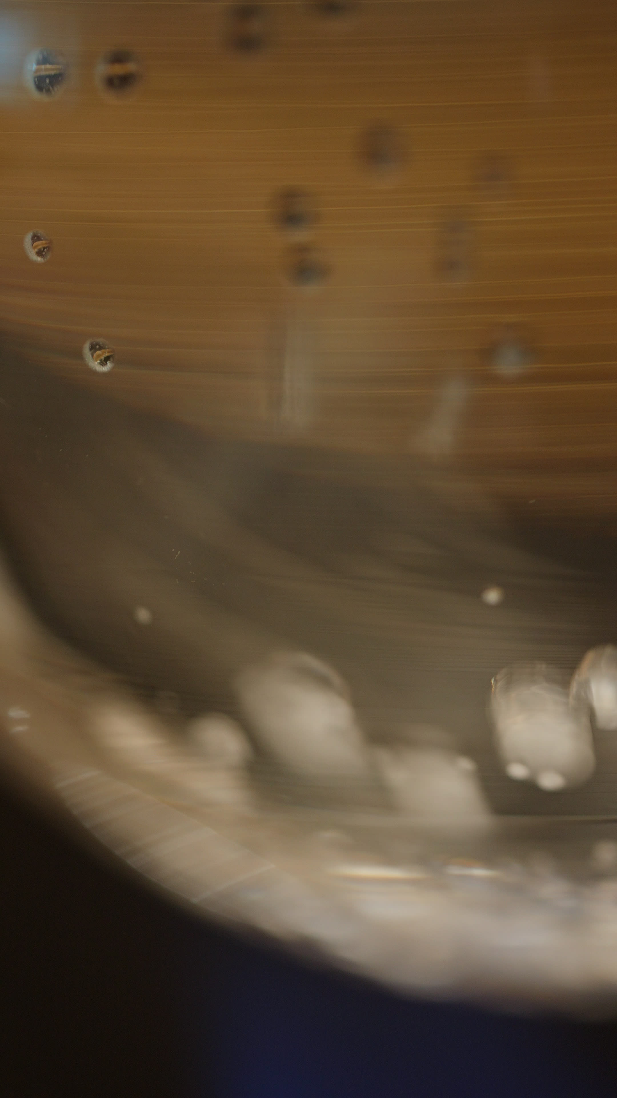 C2696.00 00 01 11.still002