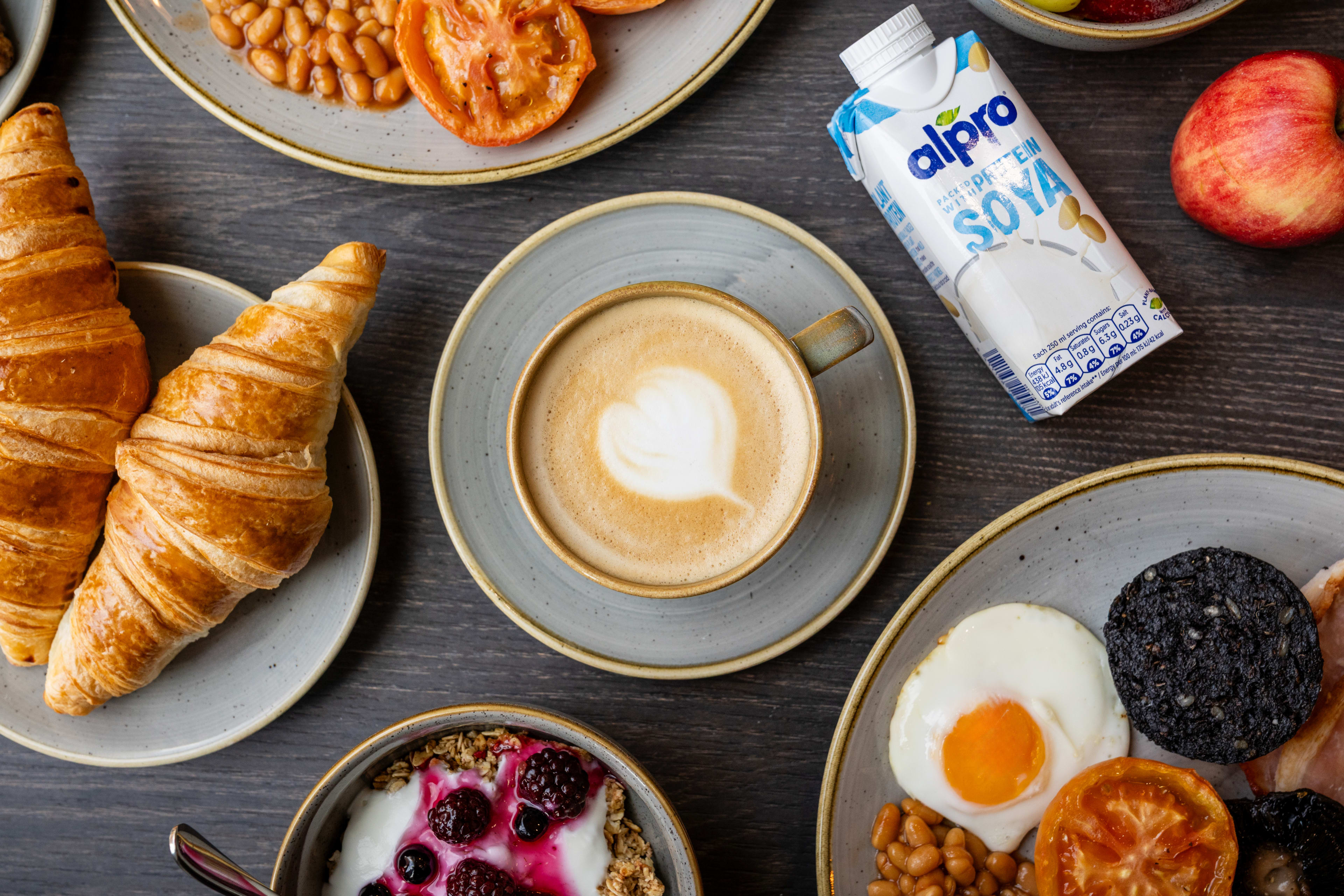 Coffee and breakfast at Zoom Leeds