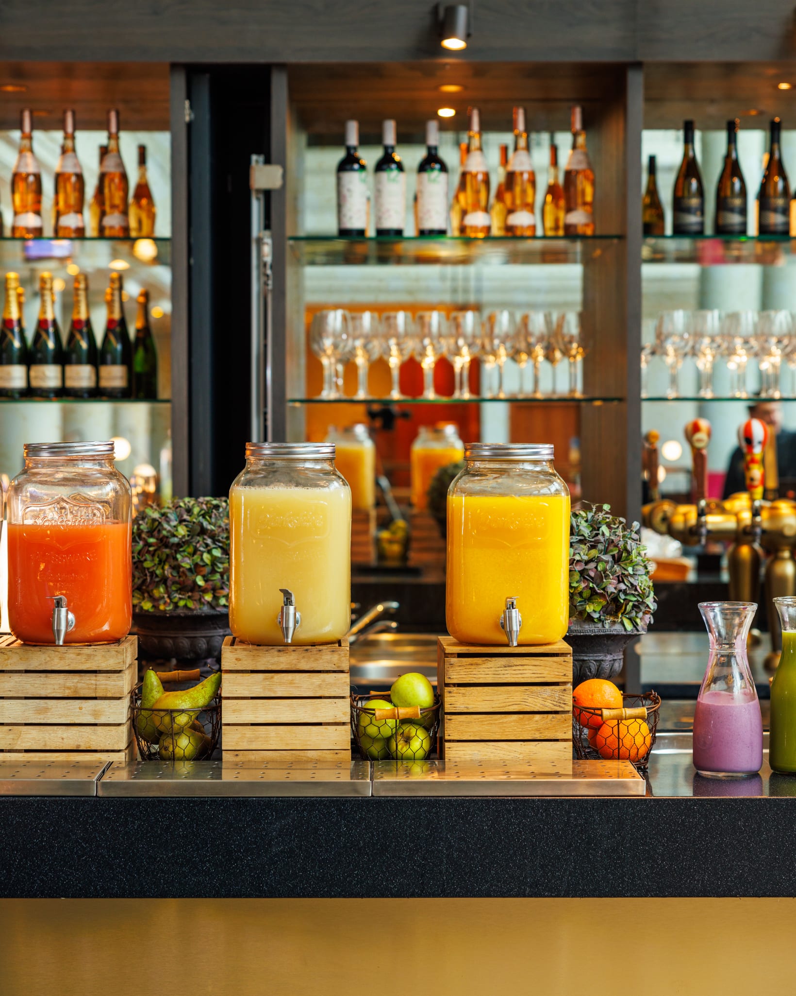 Juice Bar at Breakfast