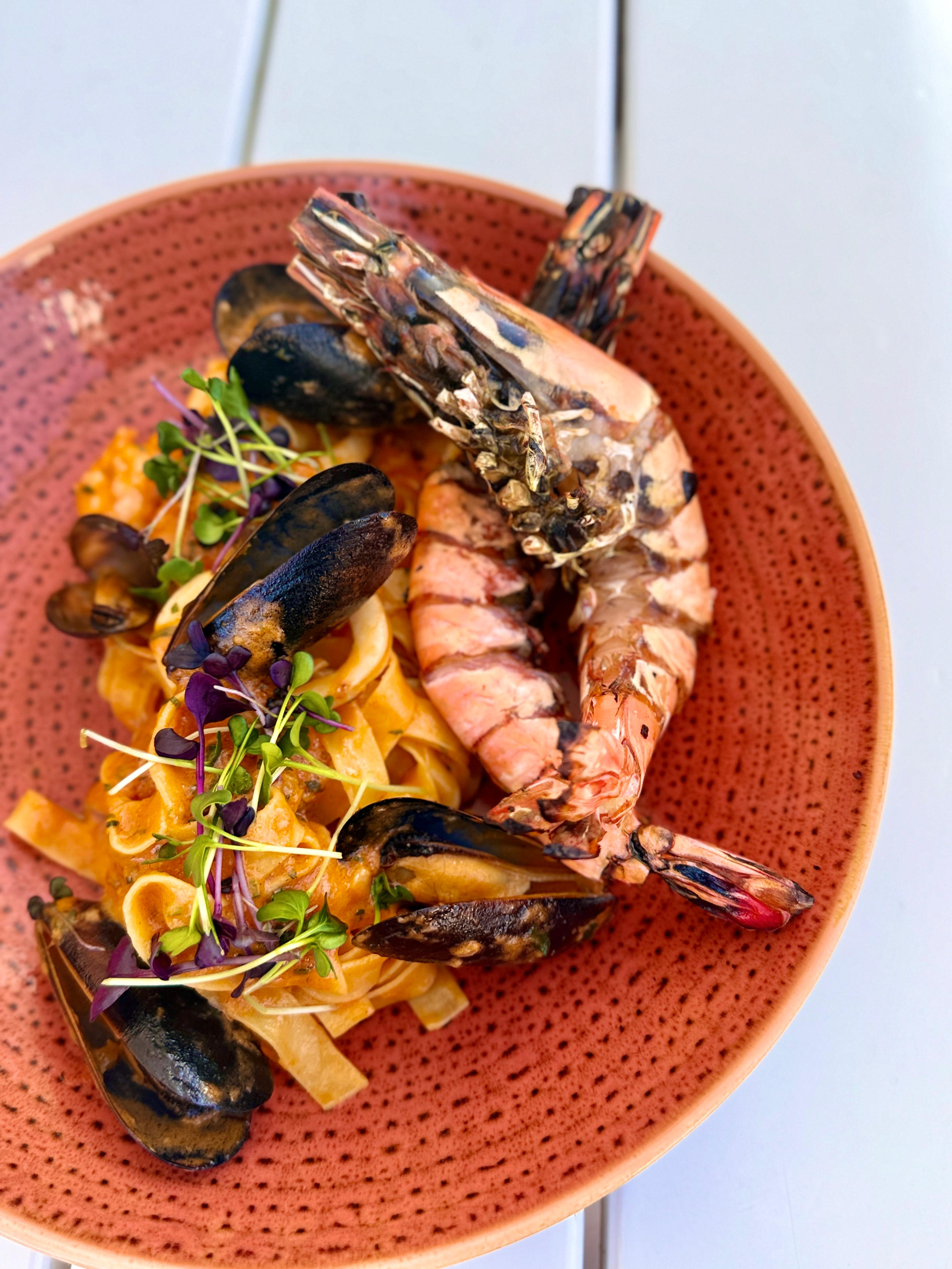 Frutti De Mare Fettuccini