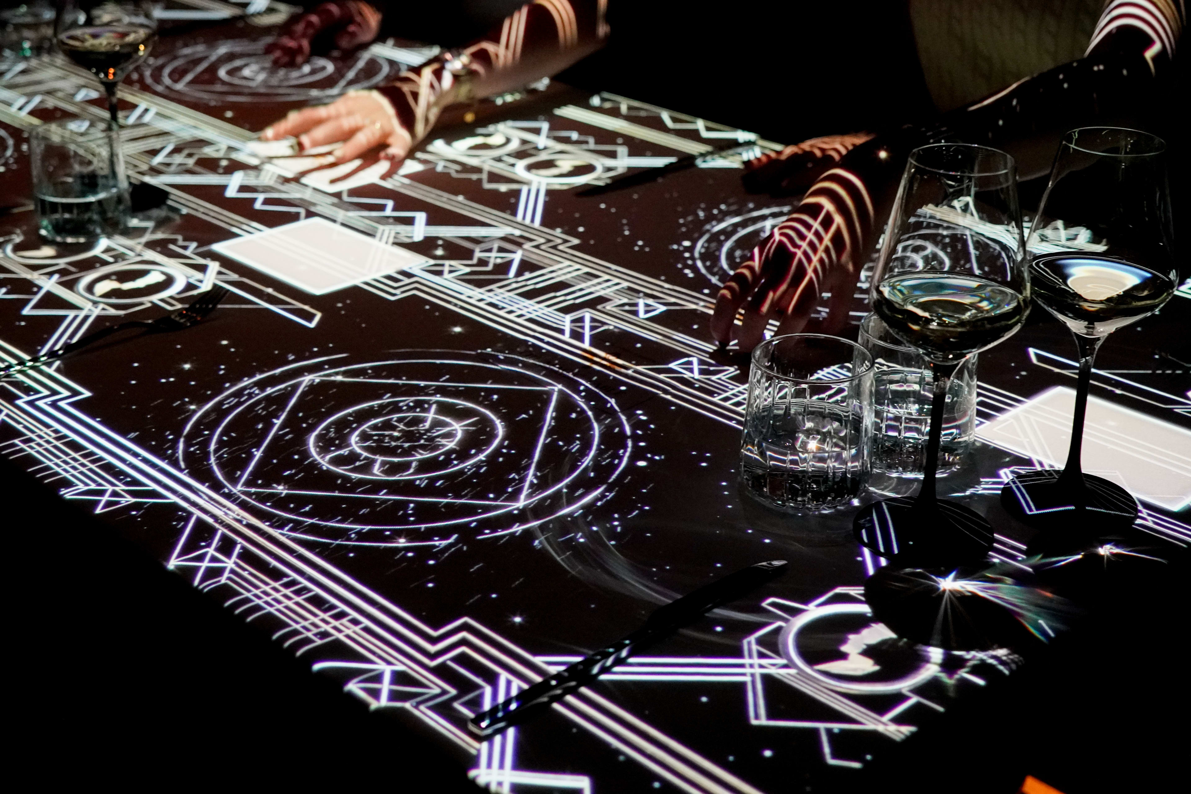 Lhrph Magic Table White Light