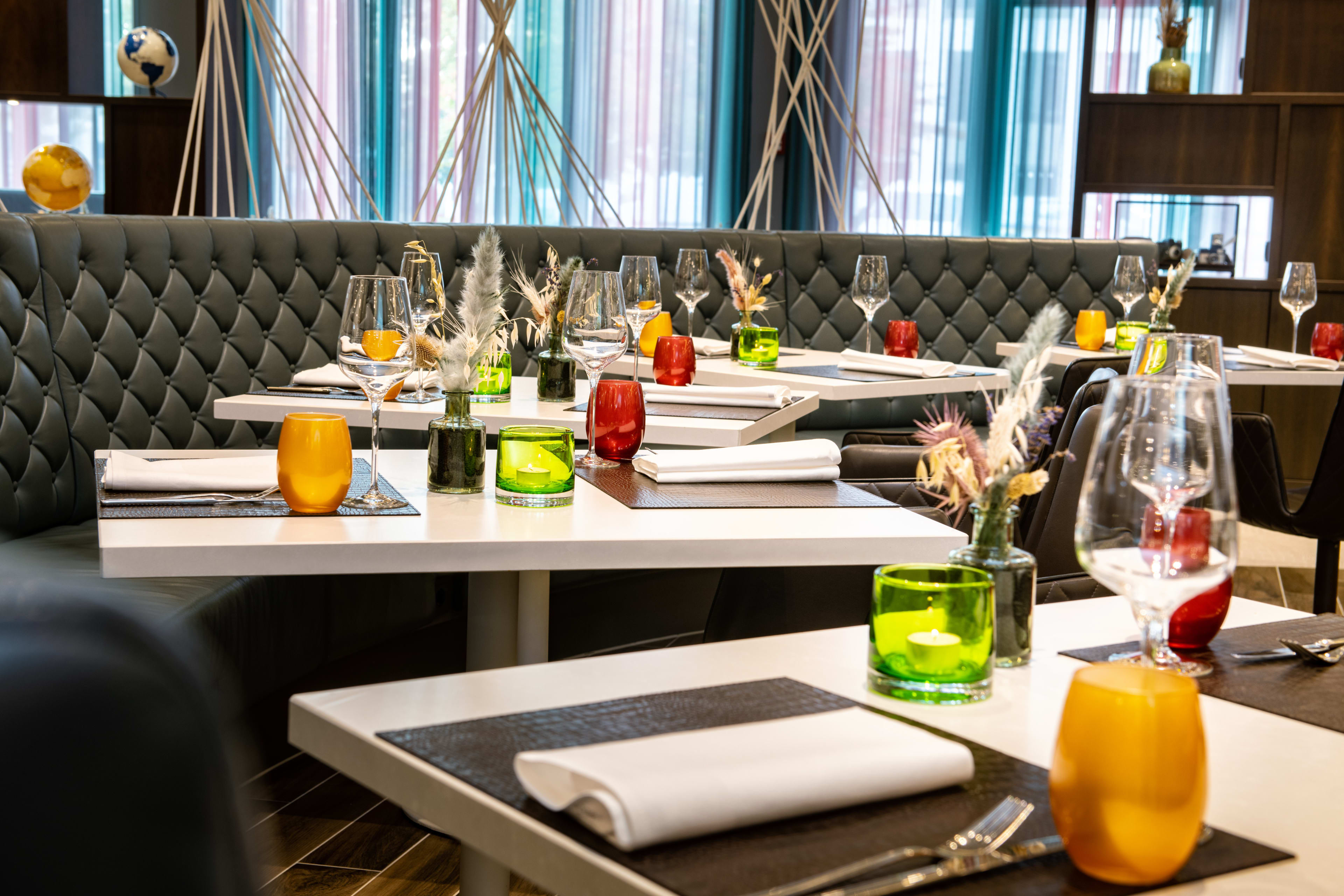 Hyatt Place Frankfurt Airport Zoom Restaurant Rondele in Detail