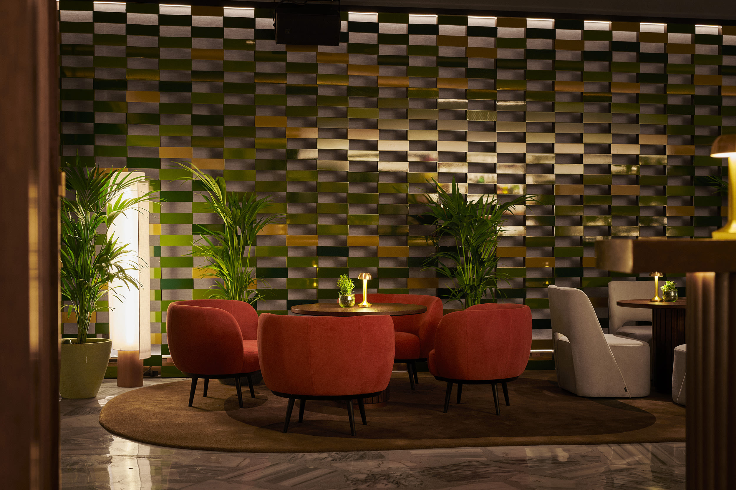 Hyatt Sofia Bcn Marzo 24 Mazzaninefoyer 24753 Low