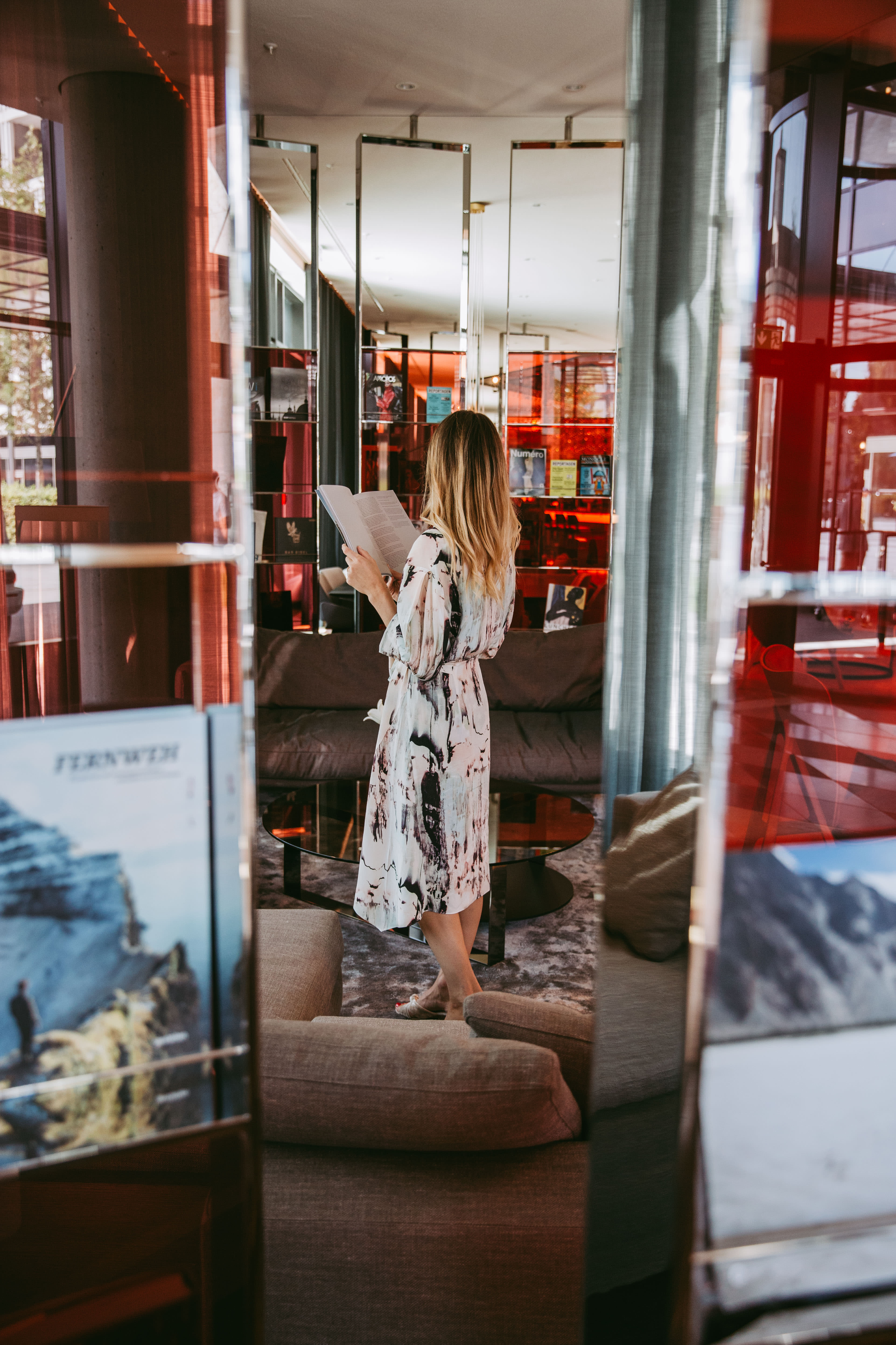 Andaz Munich Lounge Reading